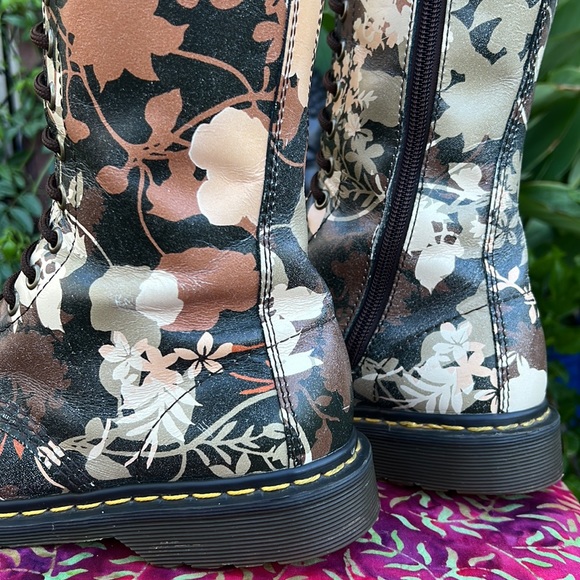 Dr. Martens Cerys Pointed Toe Floral 14 Eye Tall Boots - Picture 9 of 17